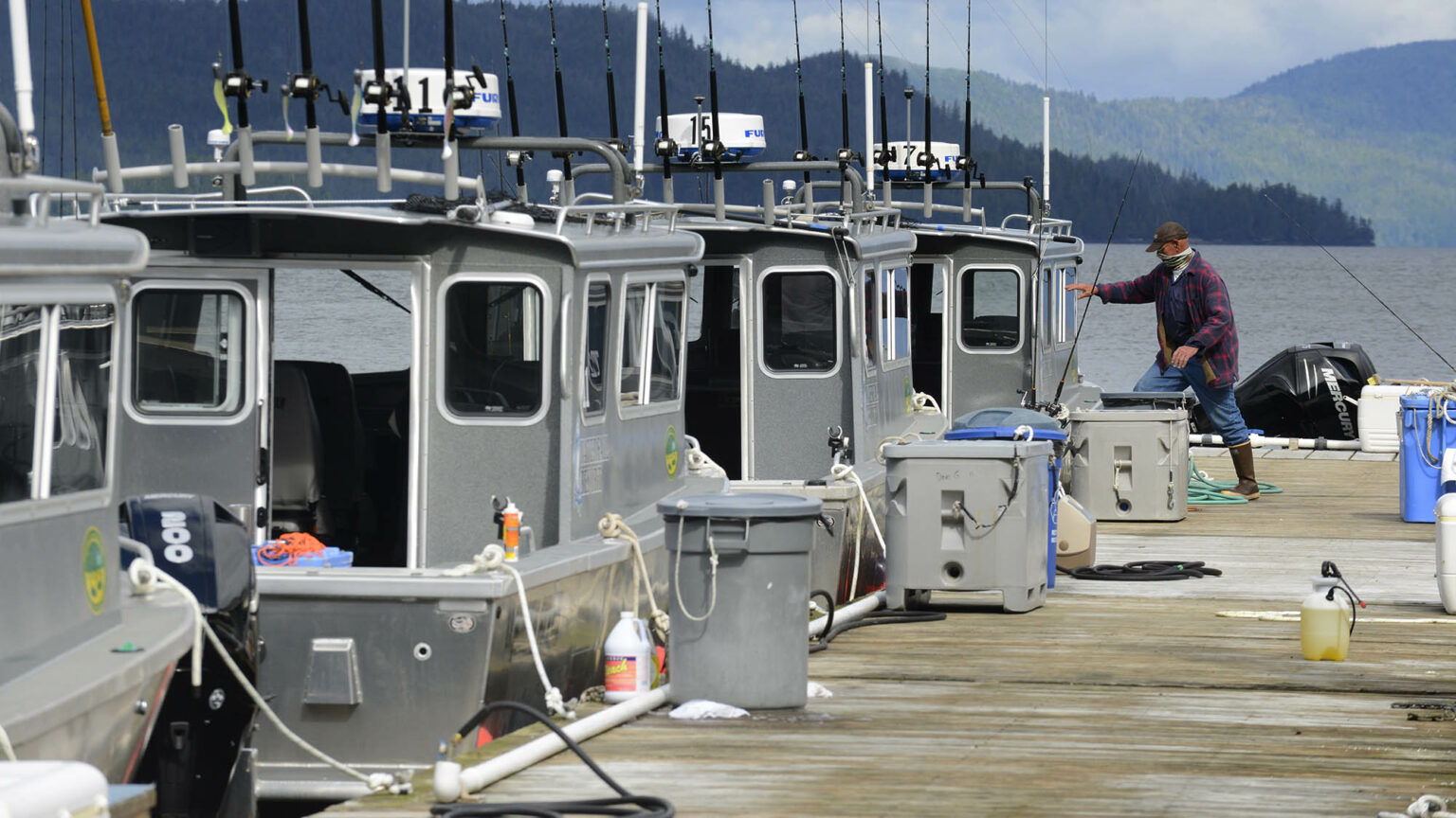 Cleaning Aluminum Boats North River Boats